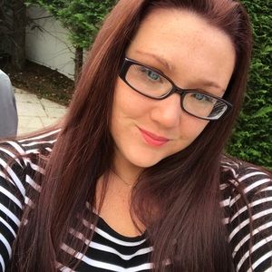 Meet your Posher, Molly